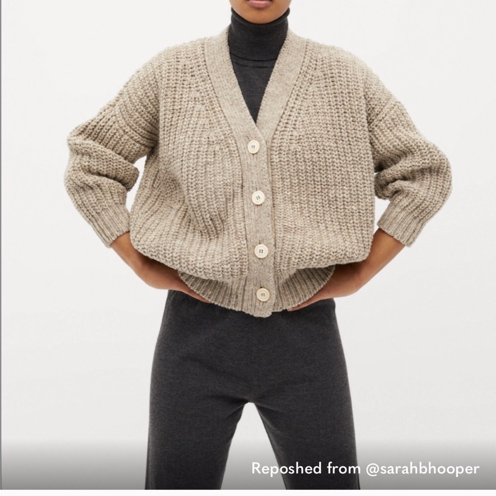 Babaa No 19 Cardigan in Mist